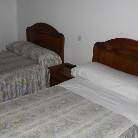 מדריד Hostal Rivera - Atocha מראה חיצוני תמונה